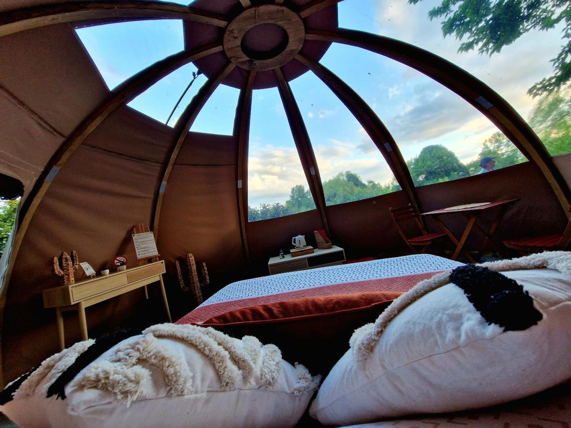 Bed and Breakfast Les Nuits De Cassiopee Sorde-lʼAbbaye Zimmer foto