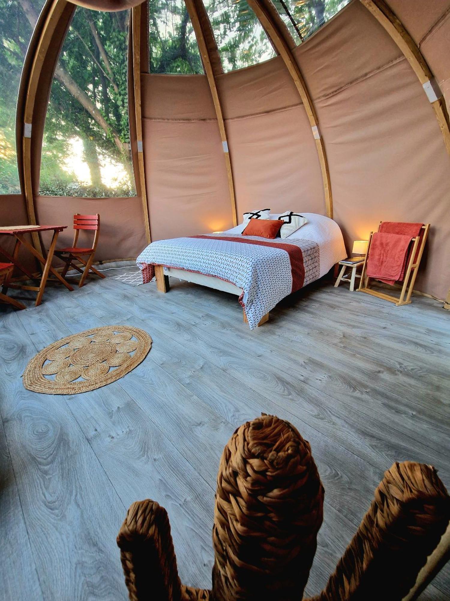 Bed and Breakfast Les Nuits De Cassiopee Sorde-lʼAbbaye Zimmer foto