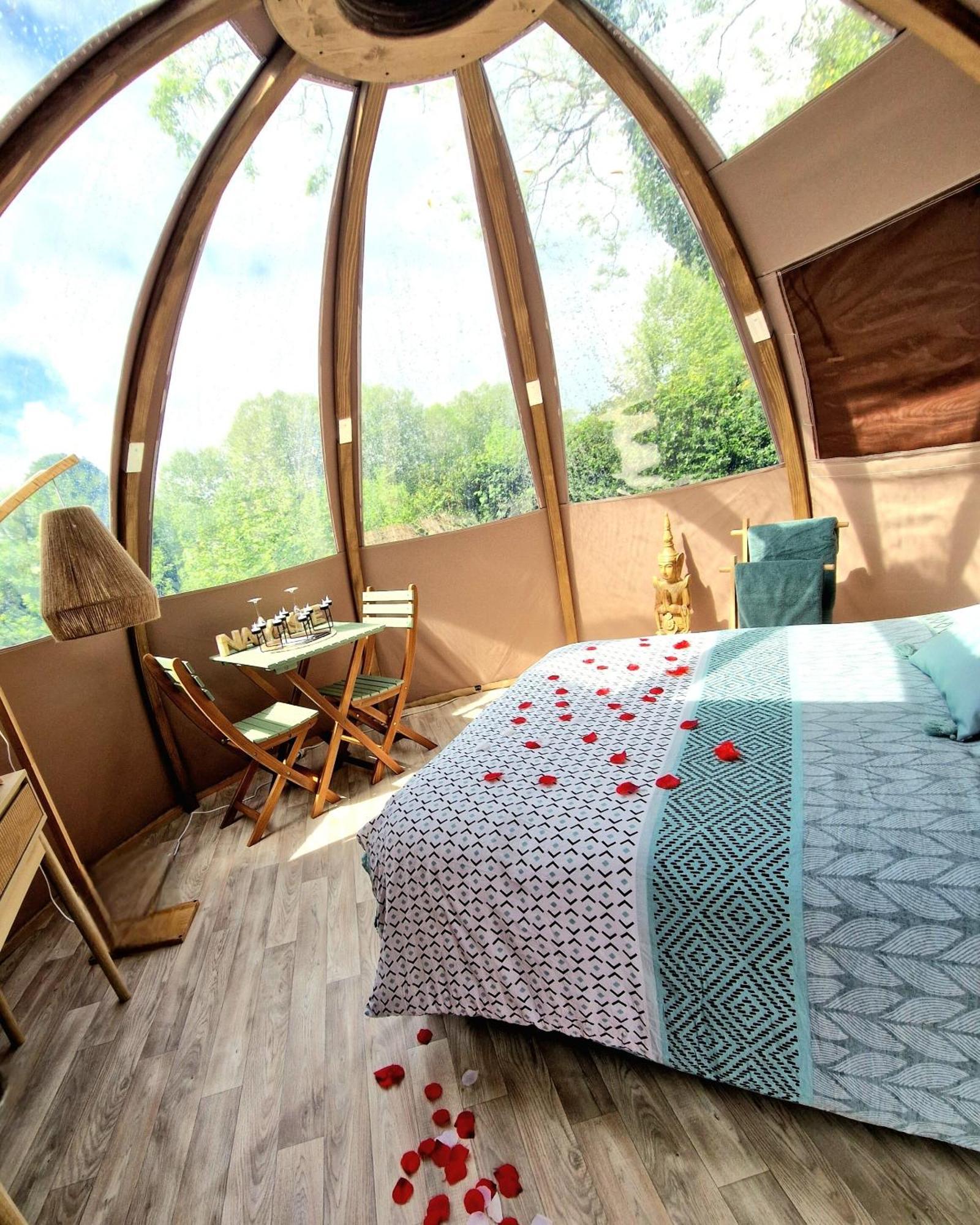 Bed and Breakfast Les Nuits De Cassiopee Sorde-lʼAbbaye Zimmer foto